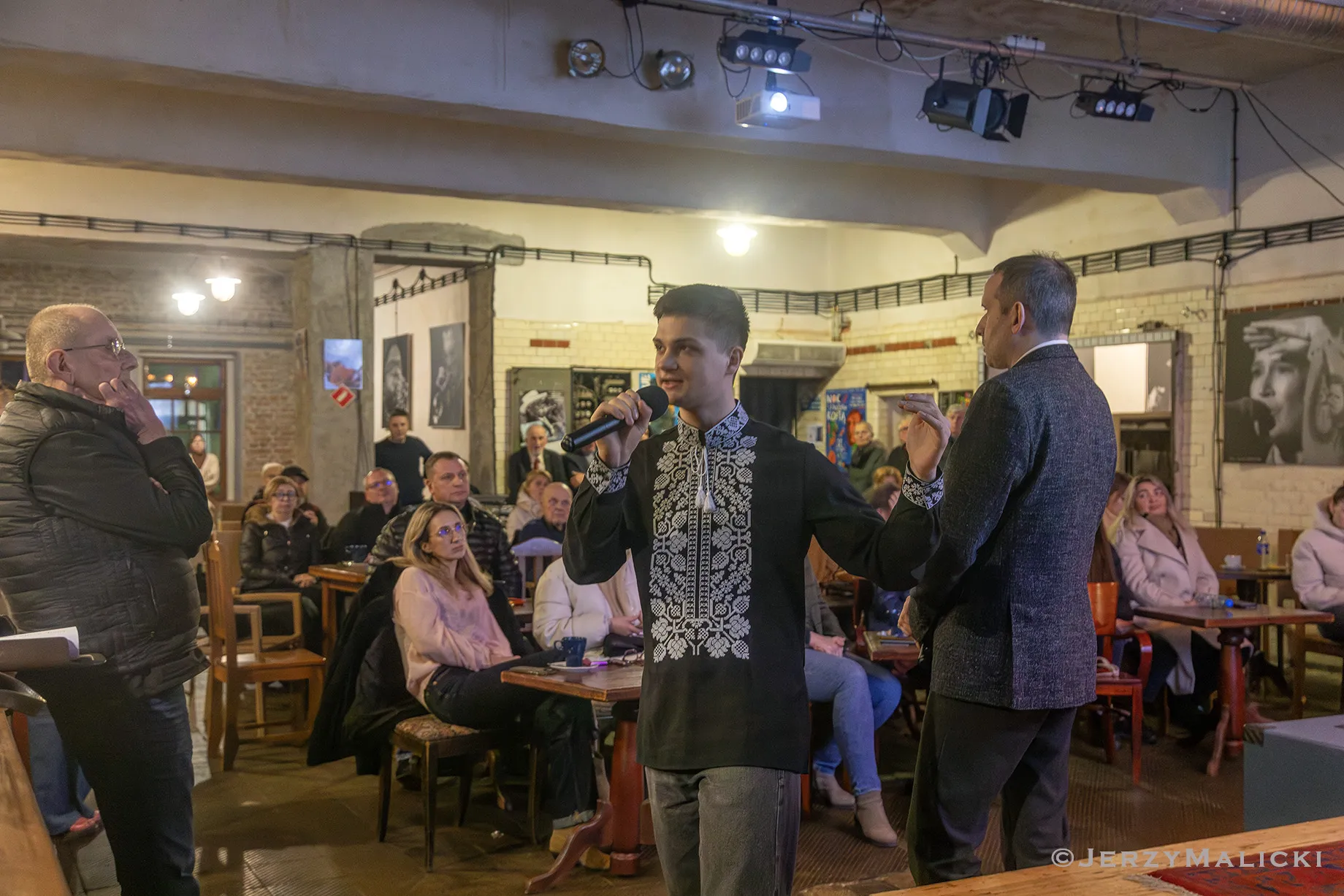 🎬 Pokaz specjalny filmu 