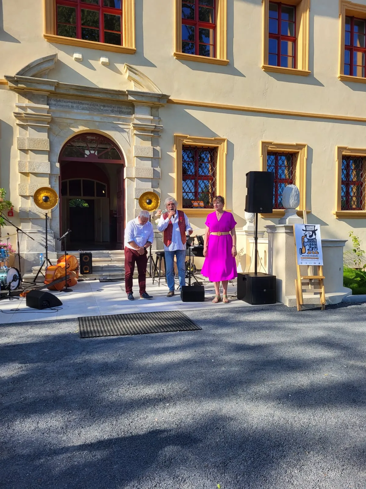 Jazz w pałacach, dworach i ... Dwór w Ochli- Muzyka Krzysztofa Komedy 