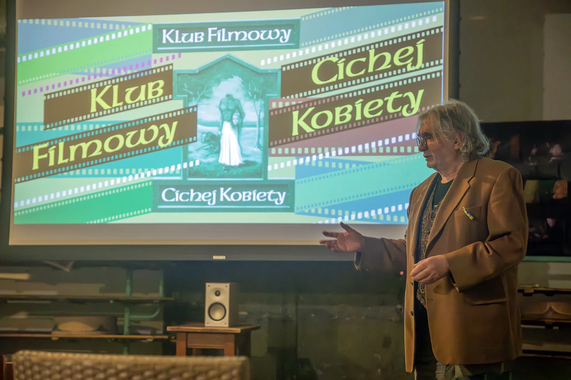 Klub filmowy Cichej Kobiety – pokazy klasyków czeskiego kina „Miłość blondynki” 19:02