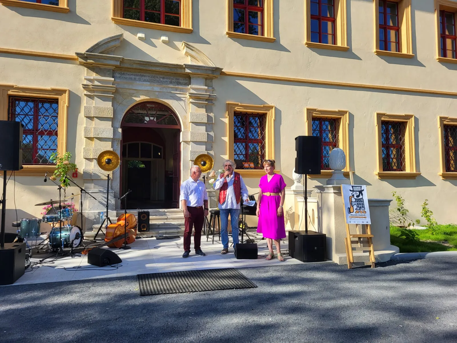 Jazz w pałacach, dworach i ... Dwór w Ochli- Muzyka Krzysztofa Komedy 